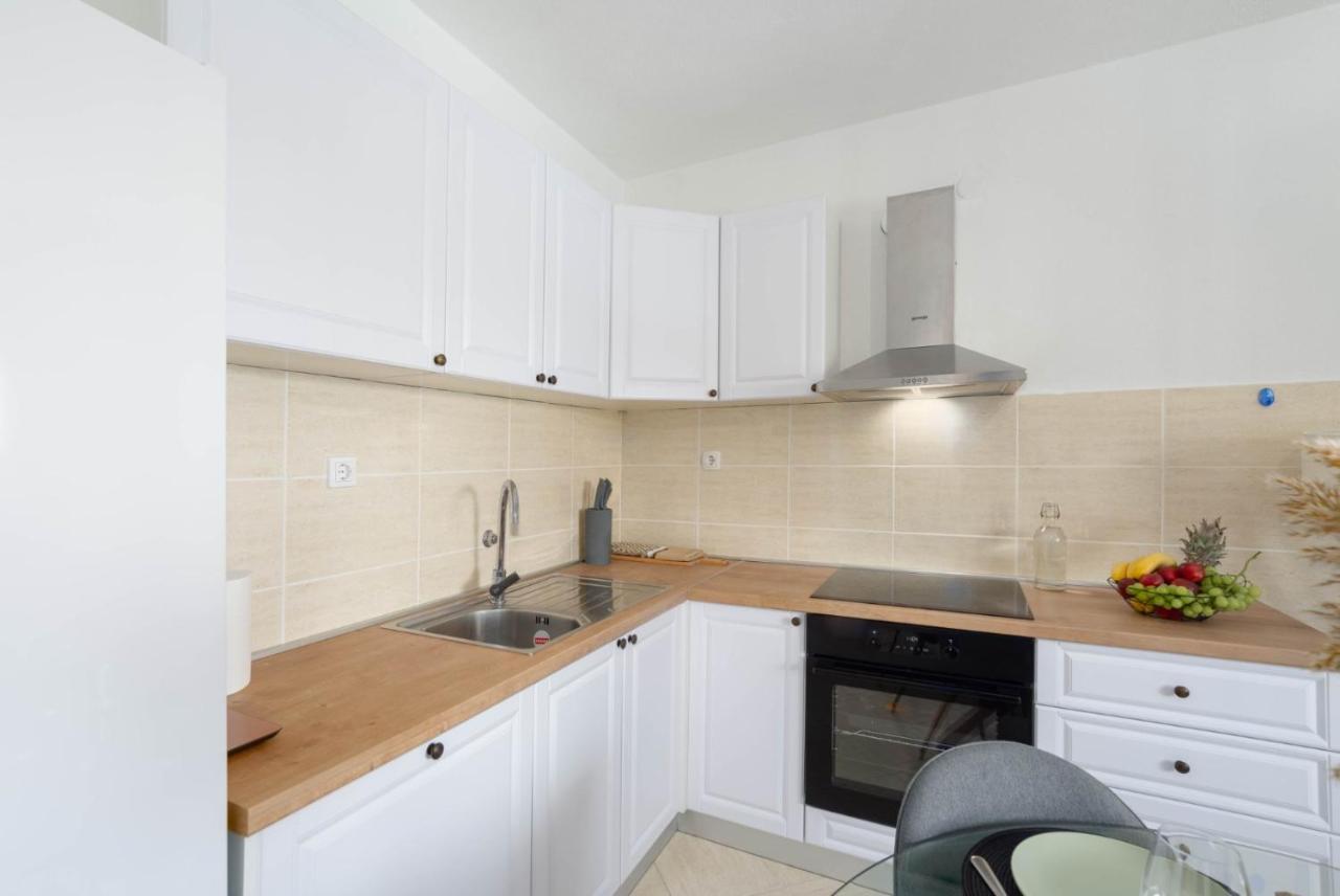 Apartman BILI Solin Bagian luar foto